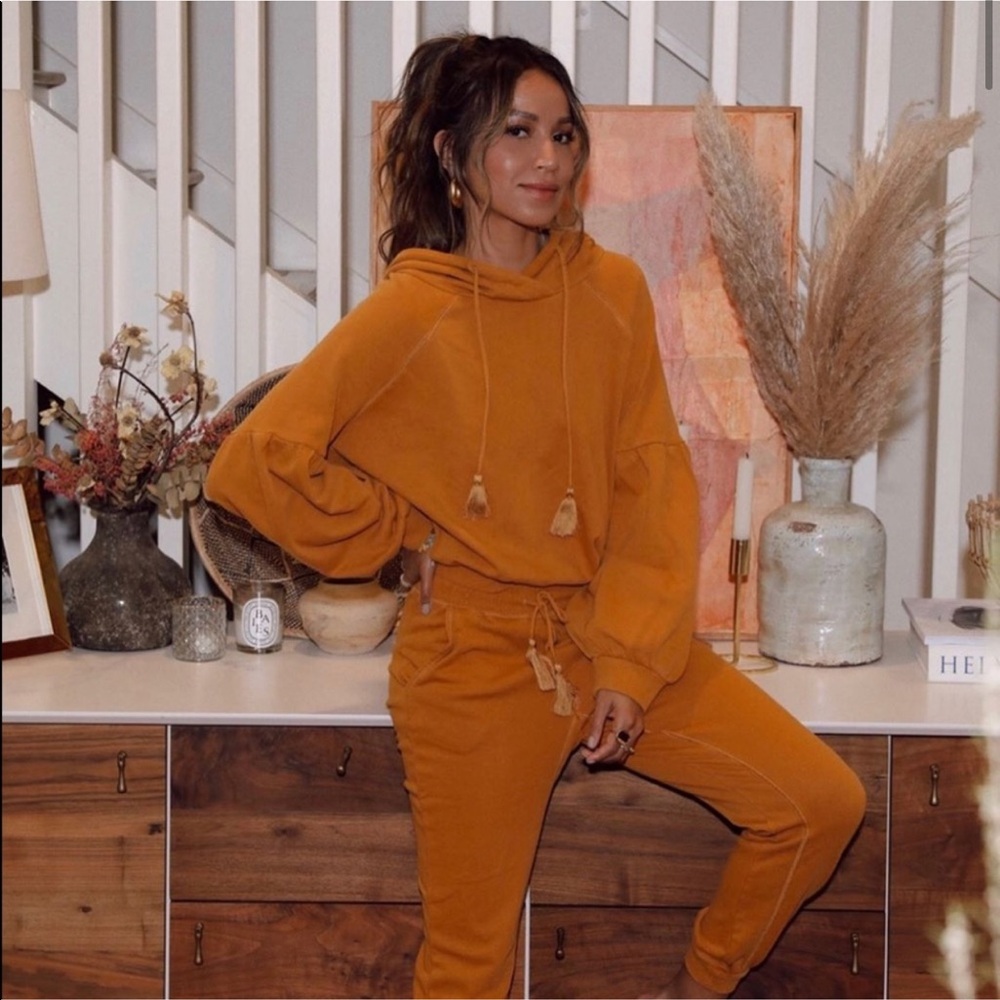 USED Billabong x Sincerely Jules Hoody and joggers MEDIUM